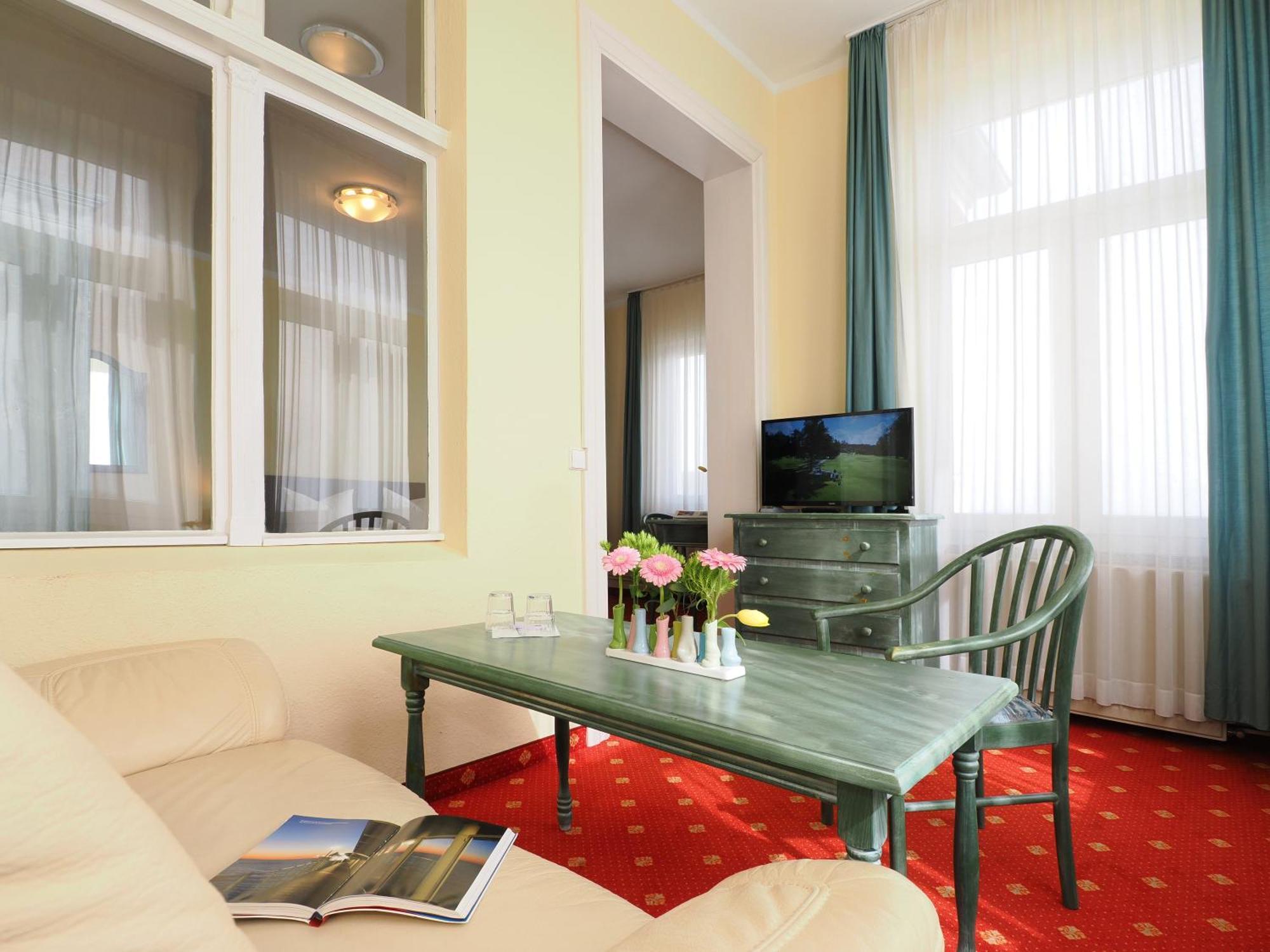 Hotel See-Eck Heringsdorf  Exterior photo